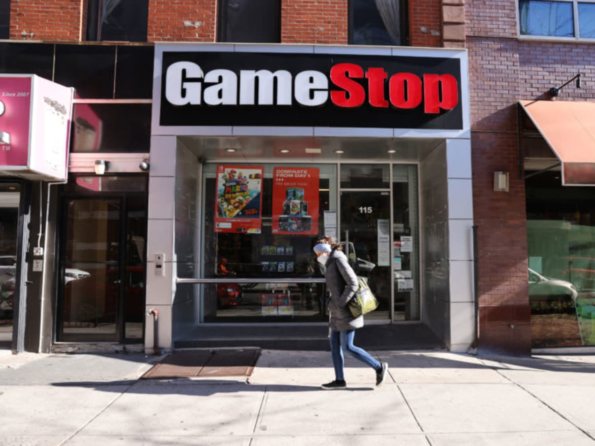 GameStop Open Christmas Day? Find Out Store Hours Here!