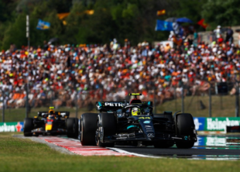 Jeddah F1 24 Setup Guide: Dominate the Track with these Settings!