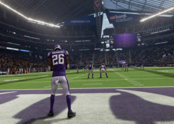 How to Throw a Touch Pass in Madden 24? Best controller setting.